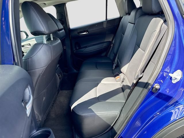 Used 2024 Toyota Corolla Cross XLE w/ Convenience Package AWD/4WD image 32