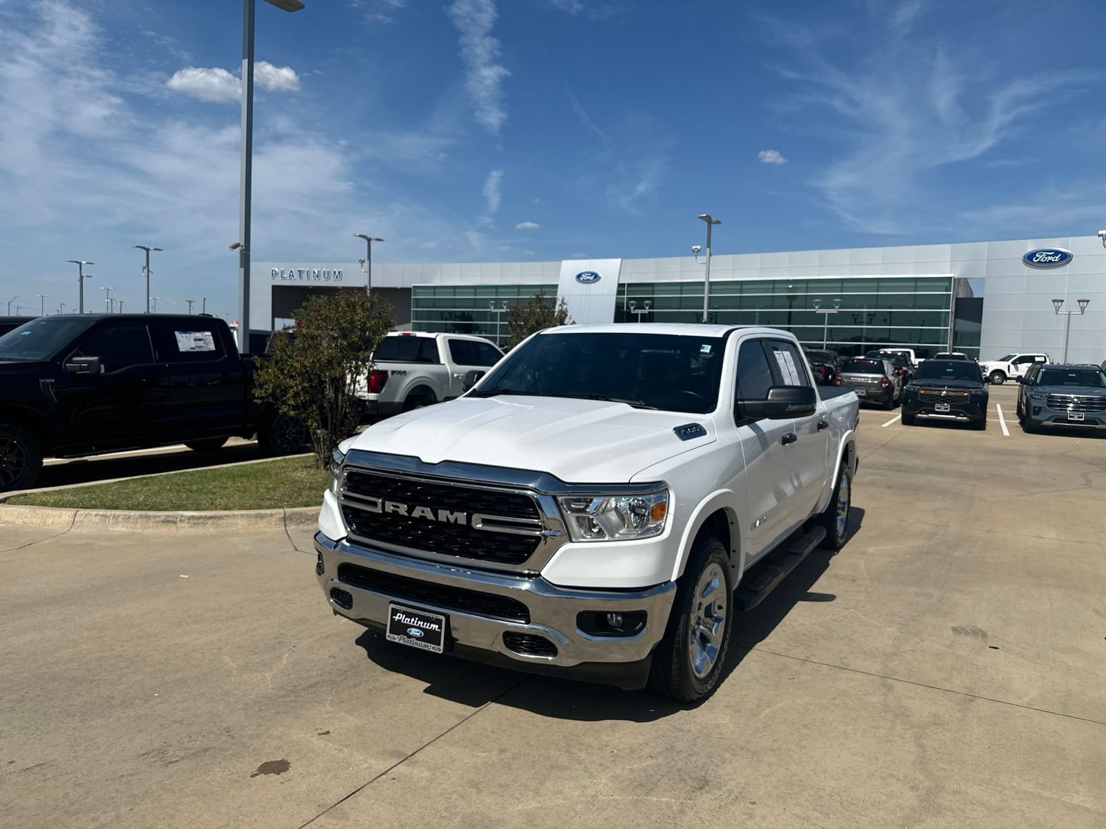 Used 2023 RAM 1500 Lone Star AWD/4WD image 28