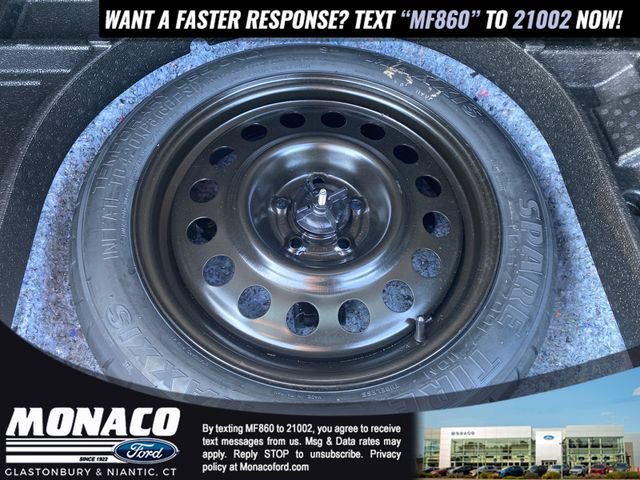 Certified 2022 Ford Escape Titanium w/ Class II Trailer Tow Package AWD/4WD image 12
