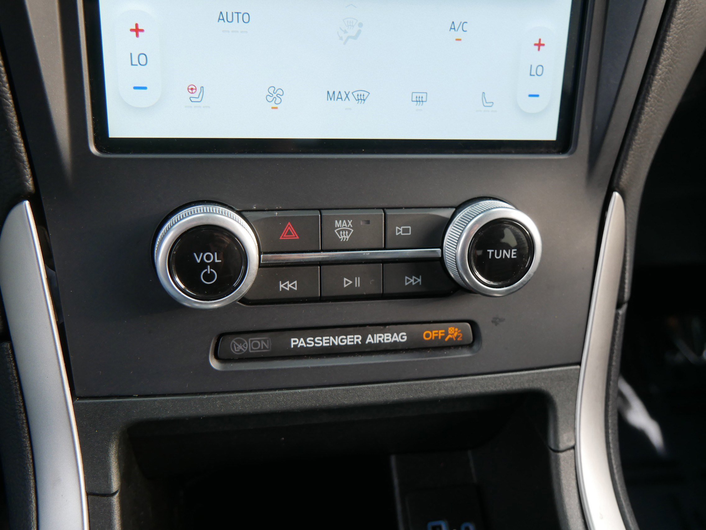 Certified 2023 Ford Edge SEL w/ Convenience Package image 33