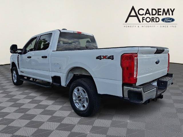 Certified 2025 Ford F250 XLT AWD/4WD image 4