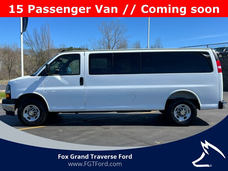 Used 2025 Chevrolet Express 3500 LT w/ LT Preferred Equipment Group image 35