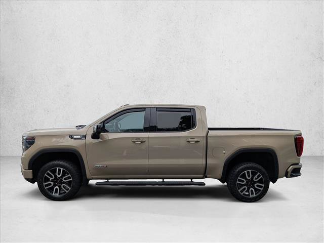 Used 2023 GMC Sierra 1500 AT4 w/ AT4 Preferred Package AWD/4WD image 9