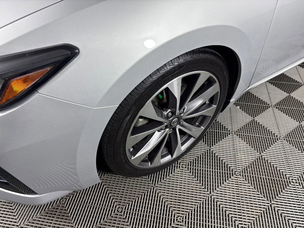 Used 2020 Nissan Maxima Platinum w/ Sport Mat Group FWD image 9