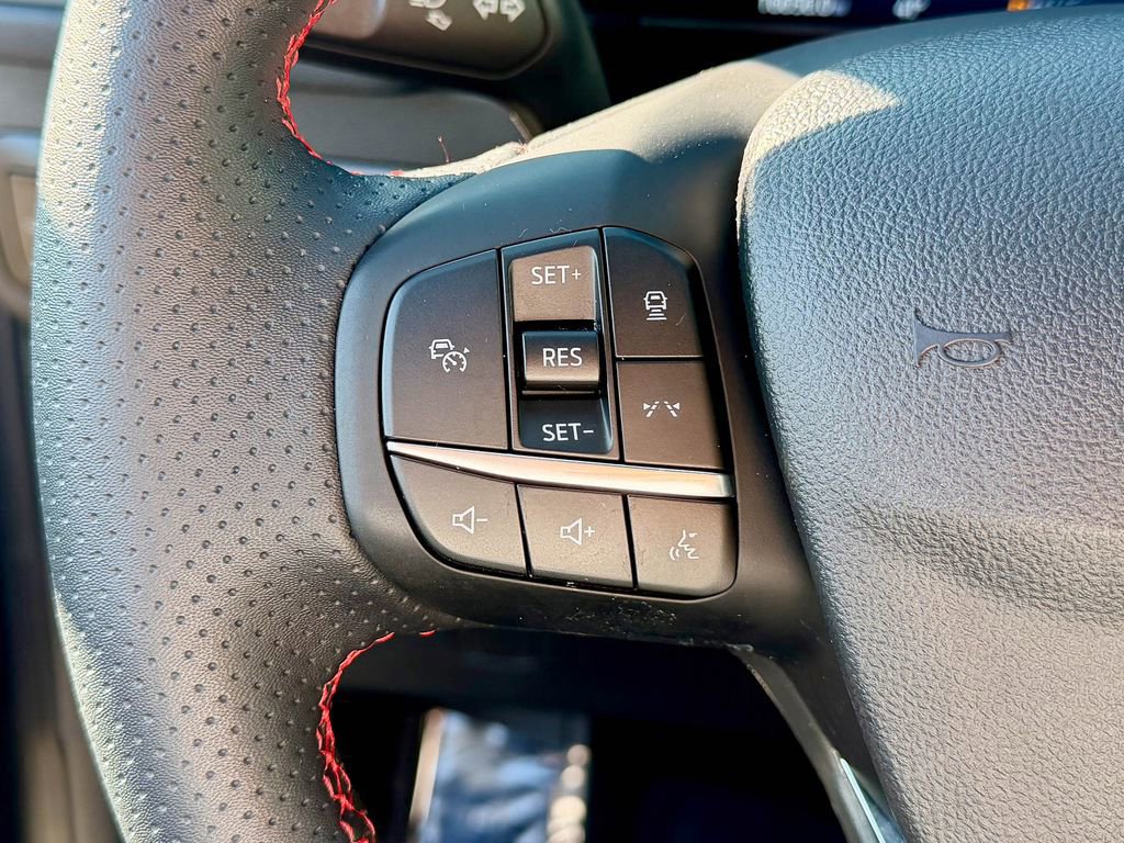 Certified 2024 Ford Escape ST-Line w/ Tech Pack #1 image 26