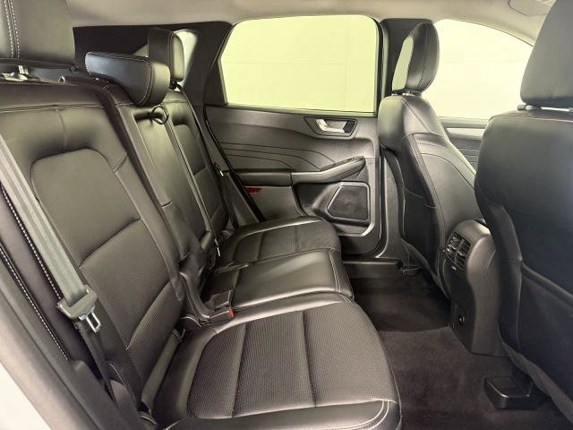 Certified 2025 Ford Escape Platinum AWD/4WD image 13