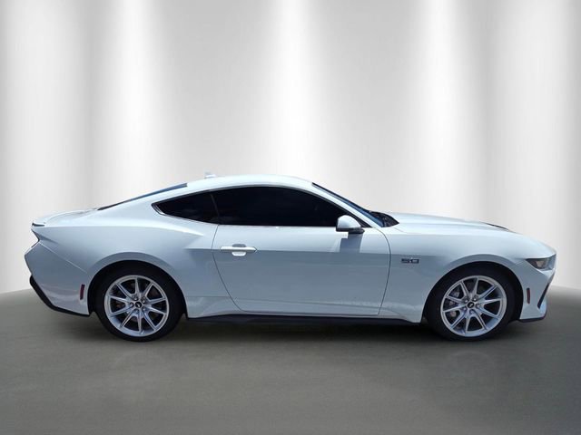 Certified 2025 Ford Mustang GT Premium RWD image 4