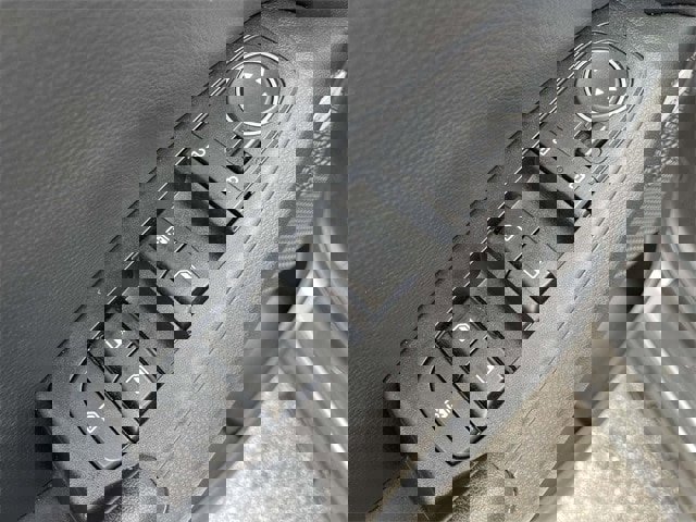 Used 2023 Kia Seltos SX image 22