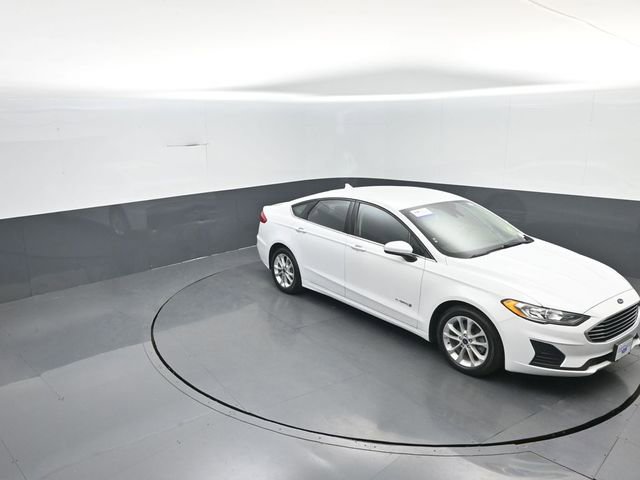 Certified 2019 Ford Fusion SE image 23