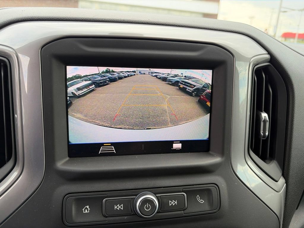 Used 2021 Chevrolet Silverado 1500 Custom Trail Boss AWD/4WD image 15