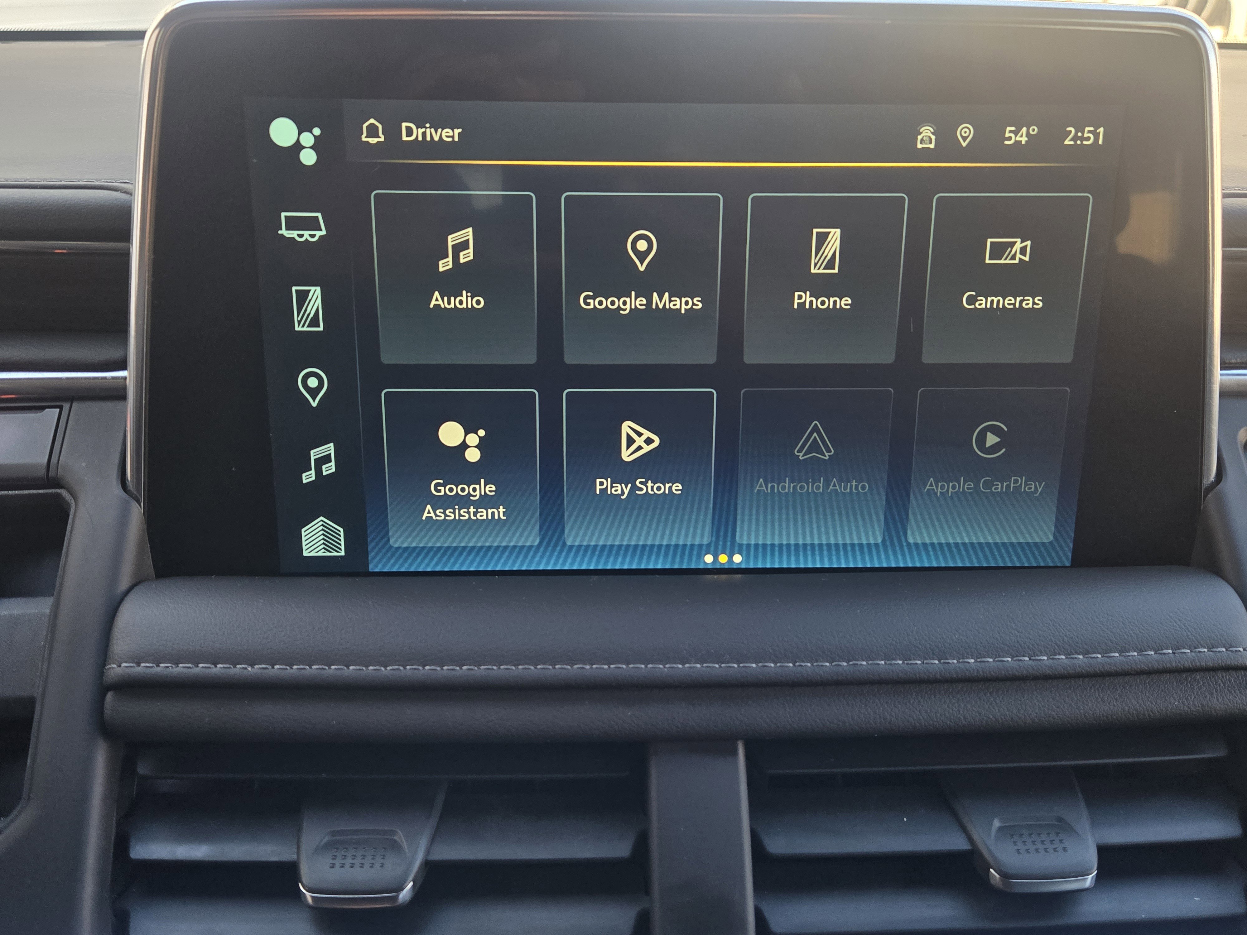 Used 2022 Chevrolet Suburban LT w/ Luxury Package image 12