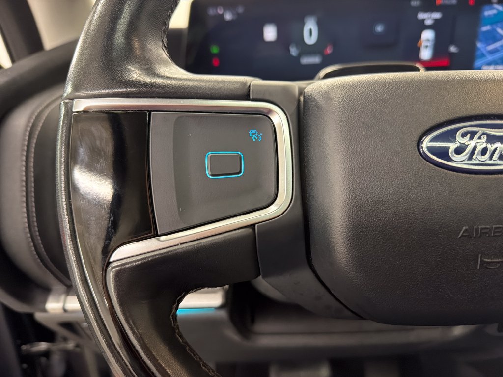 Certified 2025 Ford Expedition Platinum AWD/4WD image 23