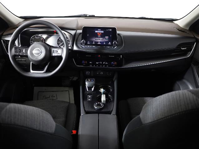 Used 2021 Nissan Rogue SV image 12