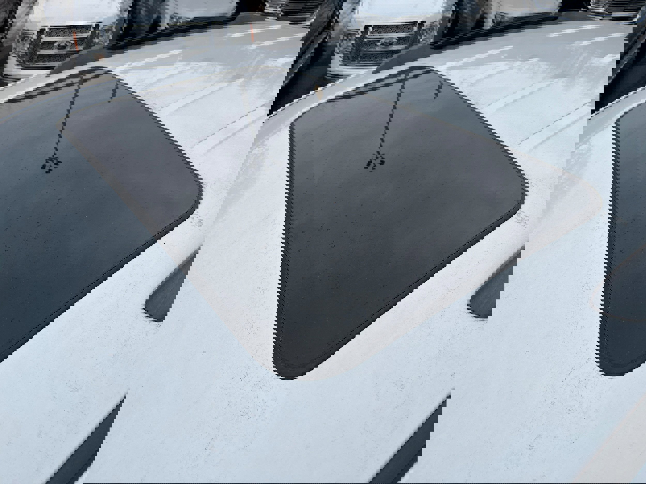 Used 2019 Jeep Grand Cherokee Laredo image 8