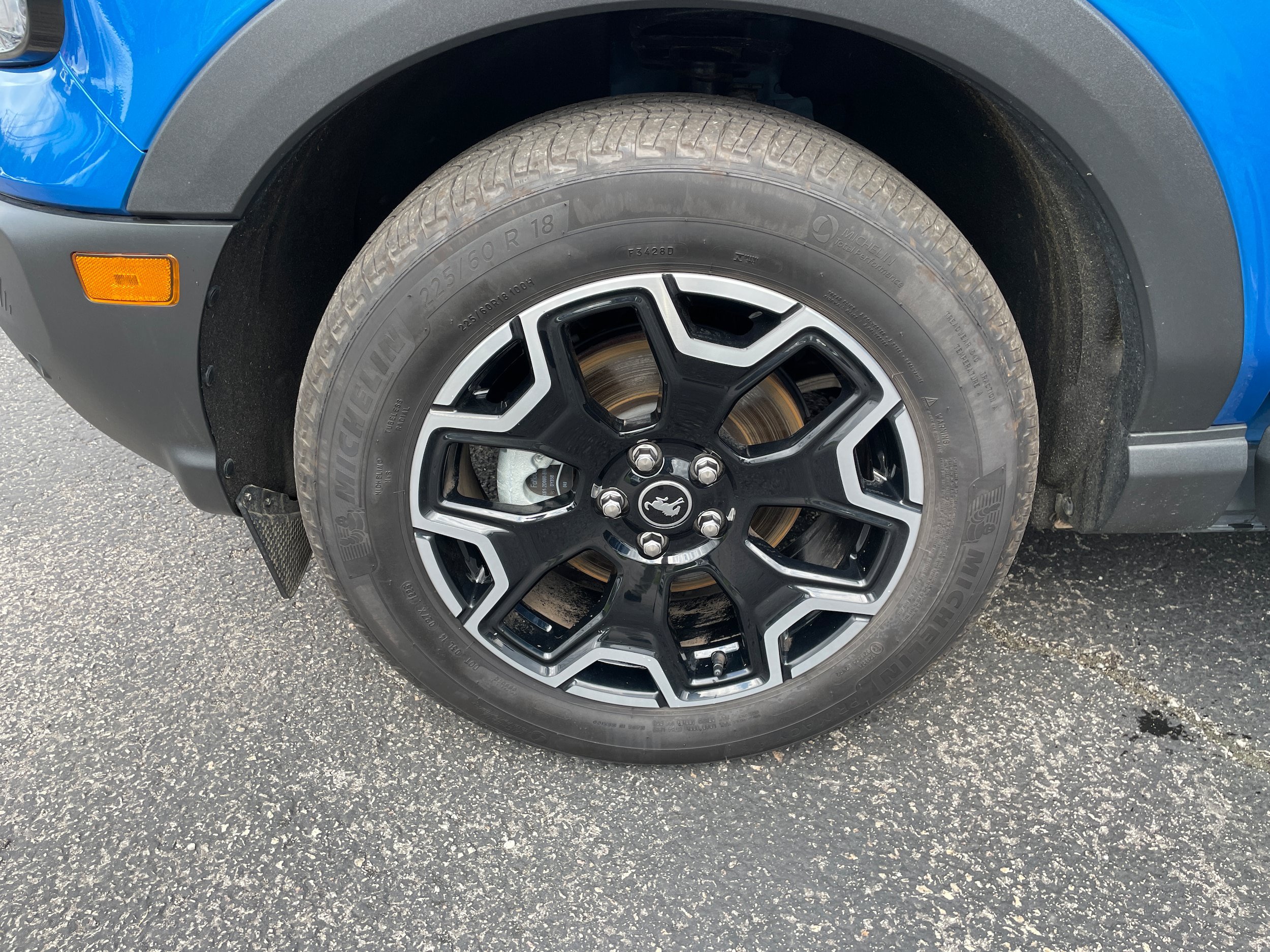 Certified 2025 Ford Bronco Sport Outer Banks w/ Outer Banks Tech Package+ AWD/4WD image 10