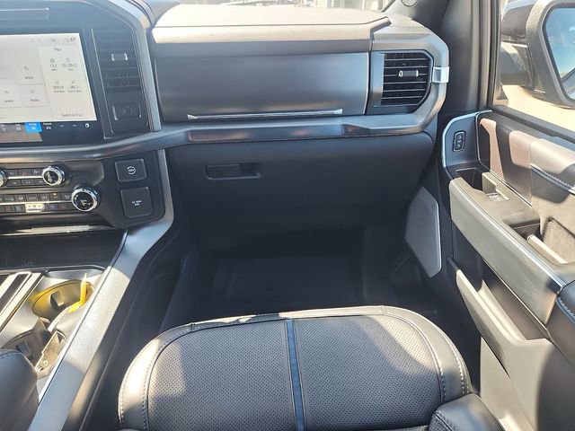 Certified 2025 Ford F150 Platinum w/ Equipment Group 702A High AWD/4WD image 10