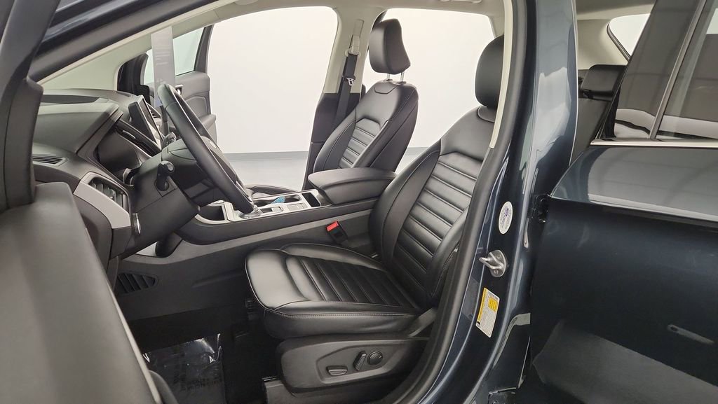 Certified 2023 Ford Edge SEL w/ Convenience Package AWD/4WD image 15