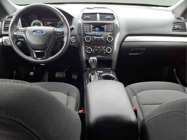 Certified 2018 Ford Explorer XLT AWD/4WD image 14