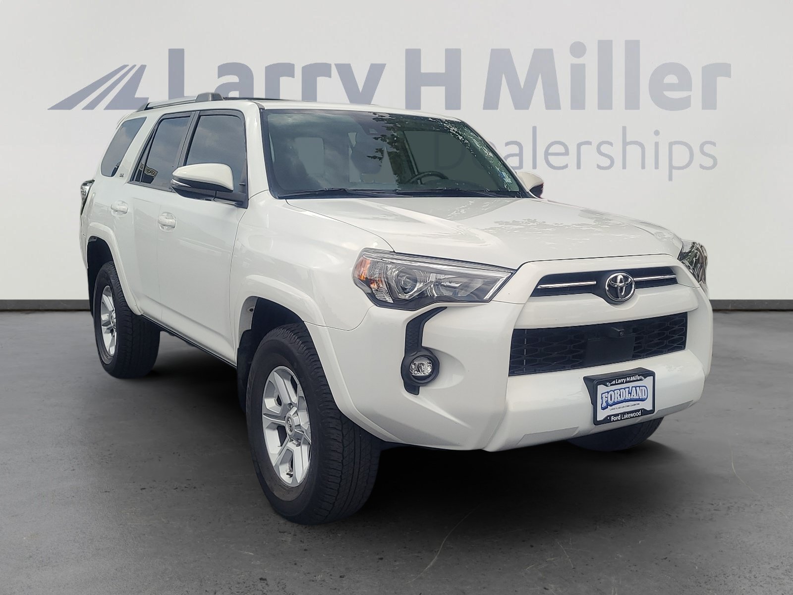 Used 2023 Toyota 4Runner SR5 Premium w/ SR5 Premium Package AWD/4WD image 7