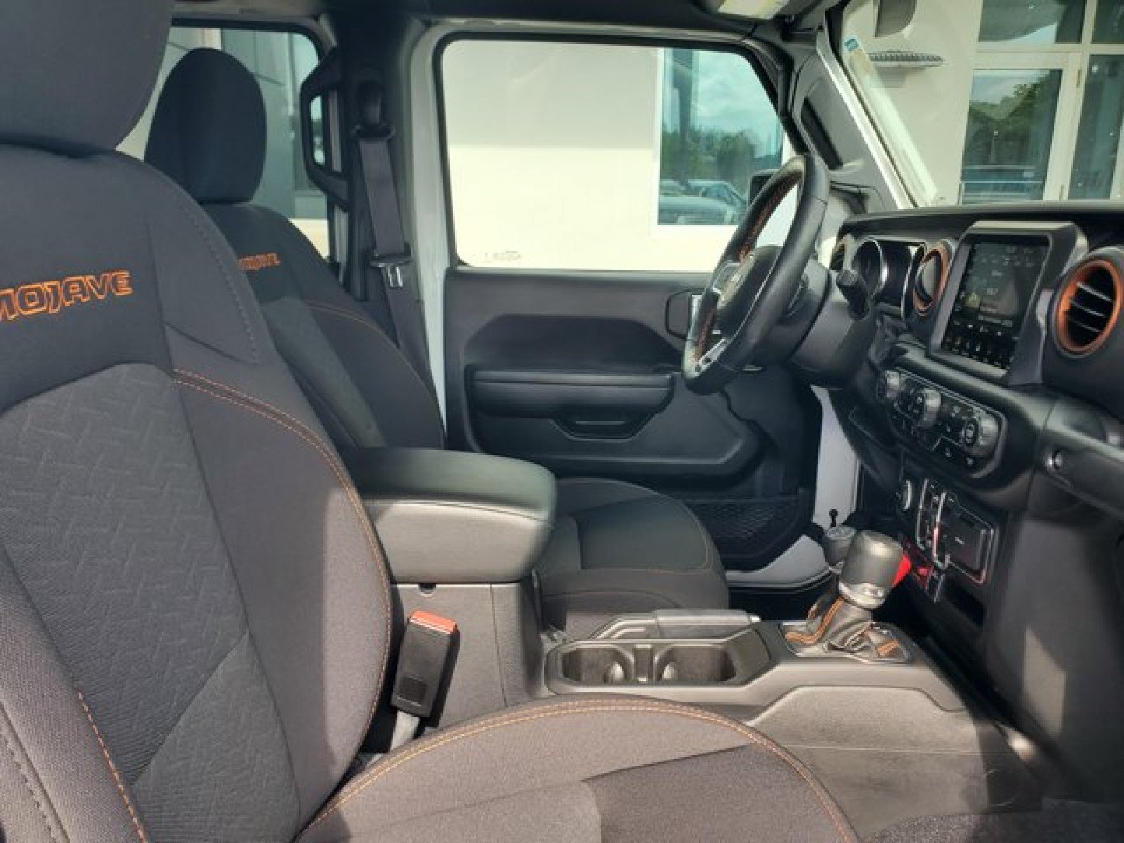 Used 2023 Jeep Gladiator Mojave w/ Cold Weather Group AWD/4WD image 33