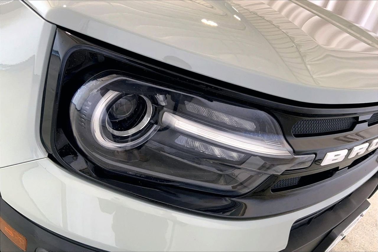 Certified 2022 Ford Bronco Sport Outer Banks w/ Tech Package image 28