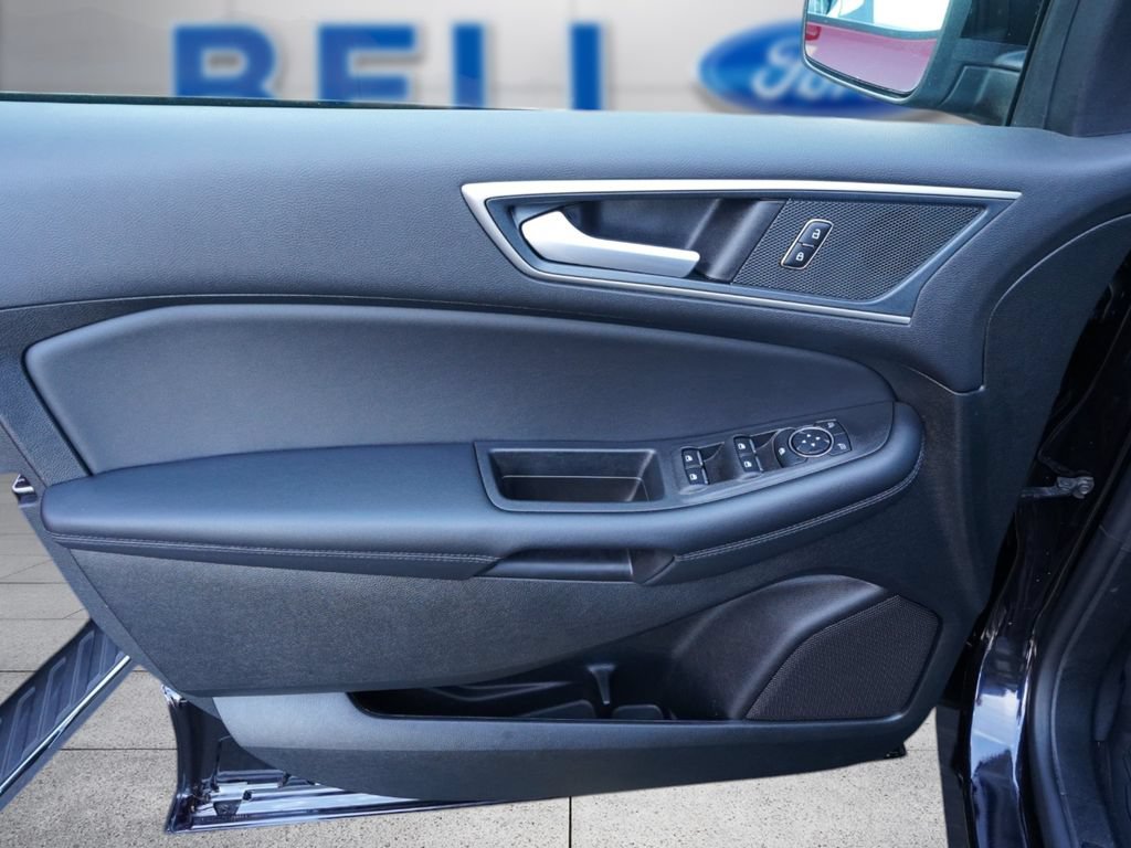 Certified 2024 Ford Edge SEL w/ Convenience Package AWD/4WD image 15