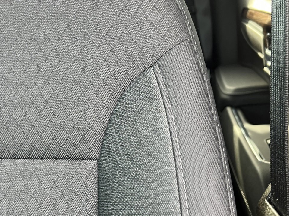 Used 2024 Chevrolet Silverado 1500 LT image 19