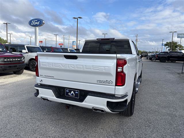 Used 2021 Chevrolet Silverado 1500 High Country AWD/4WD image 14