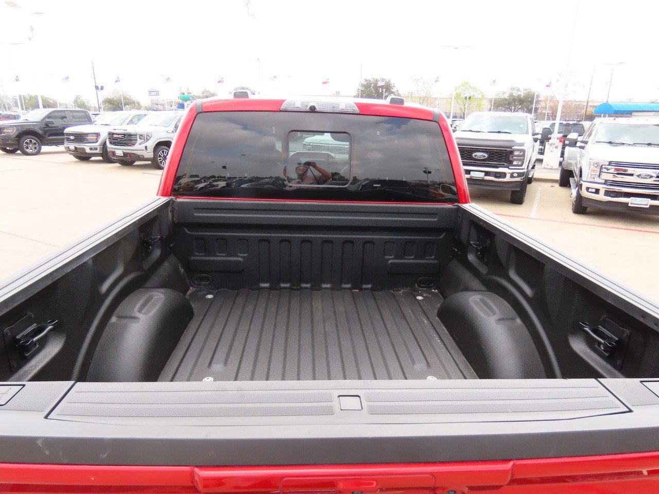 Certified 2022 Ford F150 Raptor w/ Equipment Group 801A High image 15