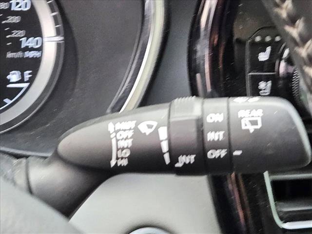 Used 2021 Toyota Highlander Limited image 15