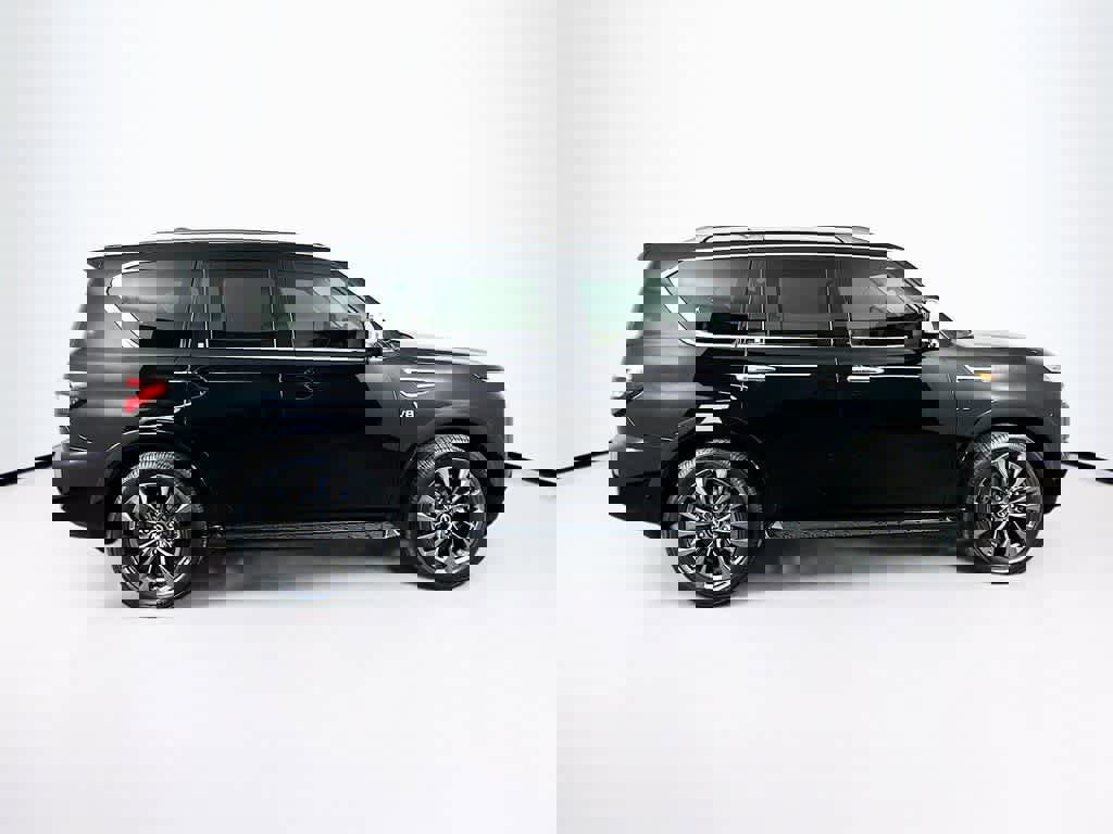 Used 2022 Nissan Armada Platinum image 6