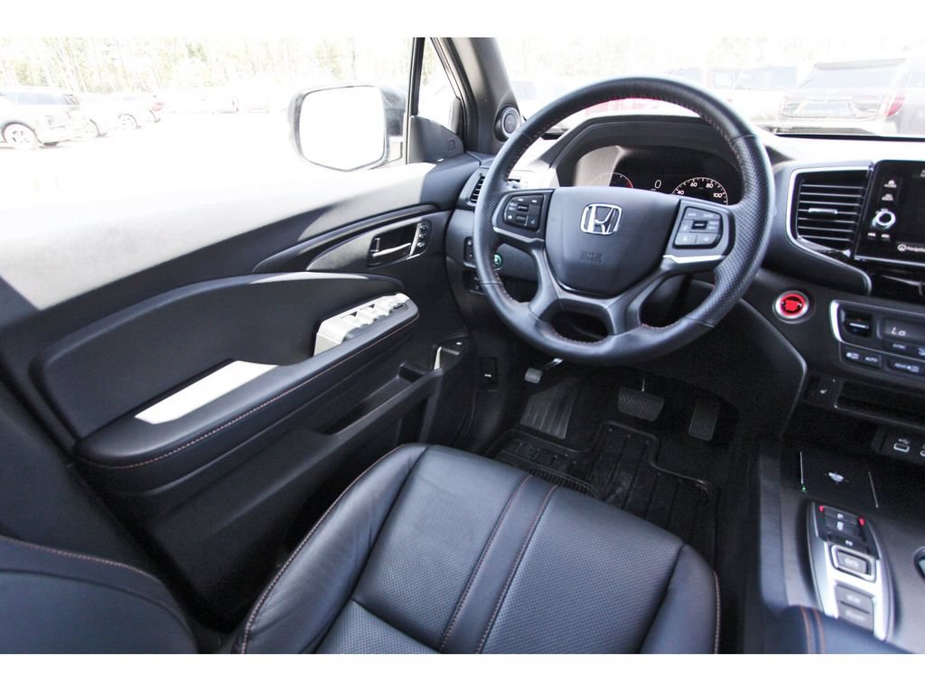 Used 2024 Honda Ridgeline TrailSport image 11
