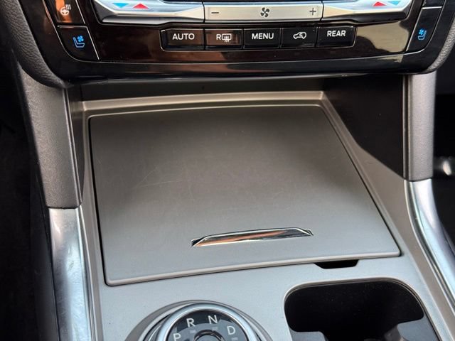 Certified 2024 Ford Explorer Limited w/ Limited Technology Package AWD/4WD image 16