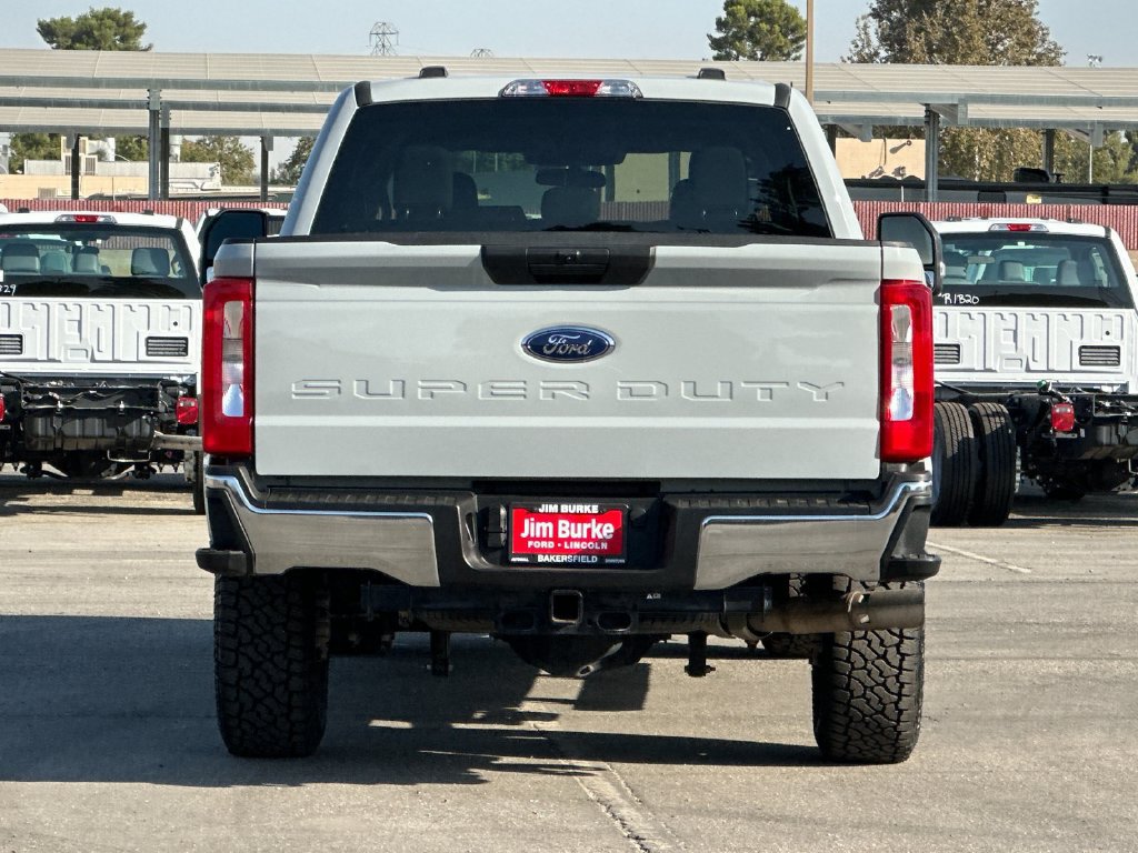 Certified 2025 Ford F250 XLT AWD/4WD image 4