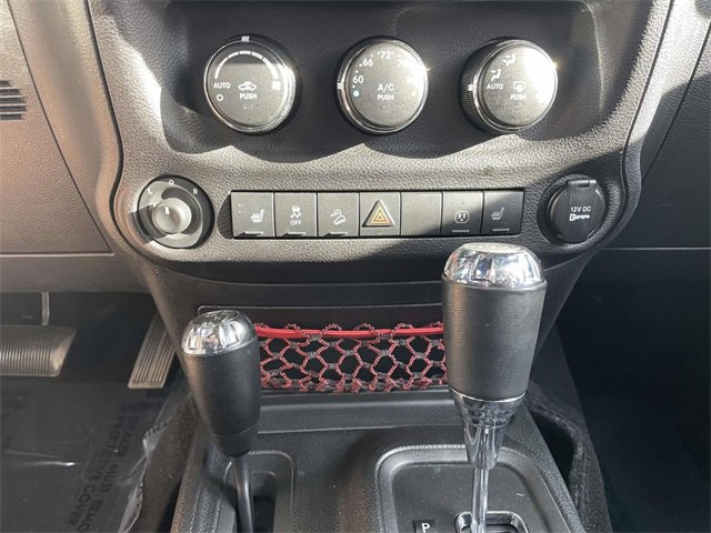 Used 2018 Jeep Wrangler Unlimited Rubicon image 19