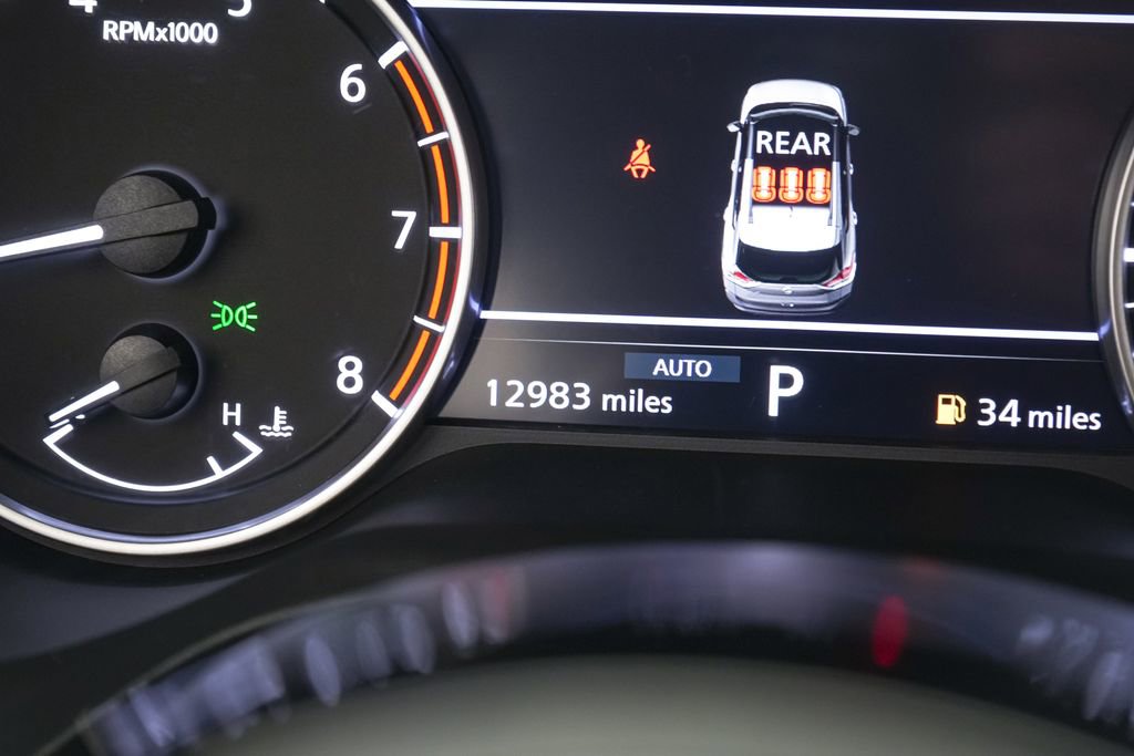 Used 2023 Nissan Rogue SV AWD/4WD image 18