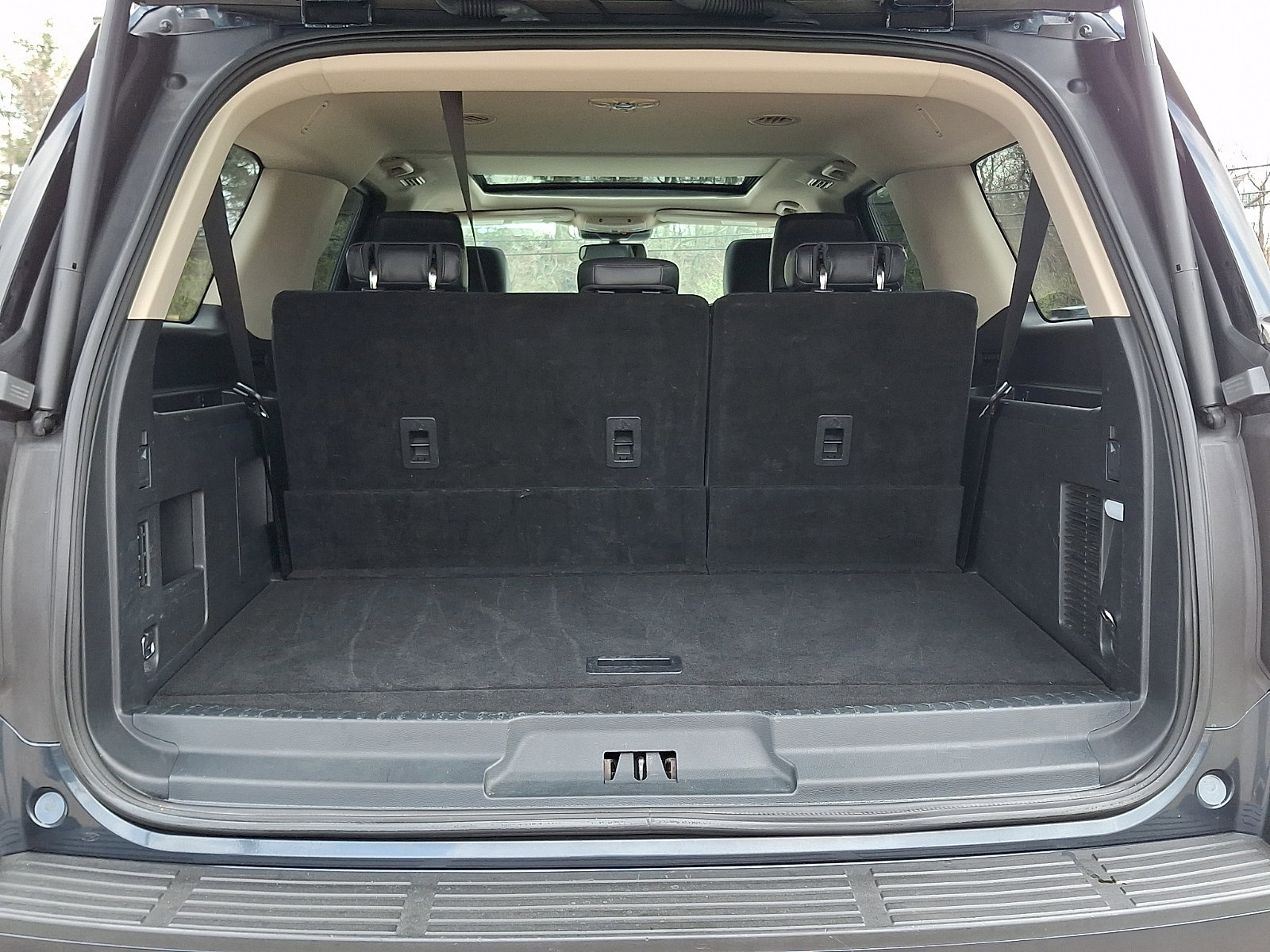 Certified 2023 Ford Expedition Max XLT image 30