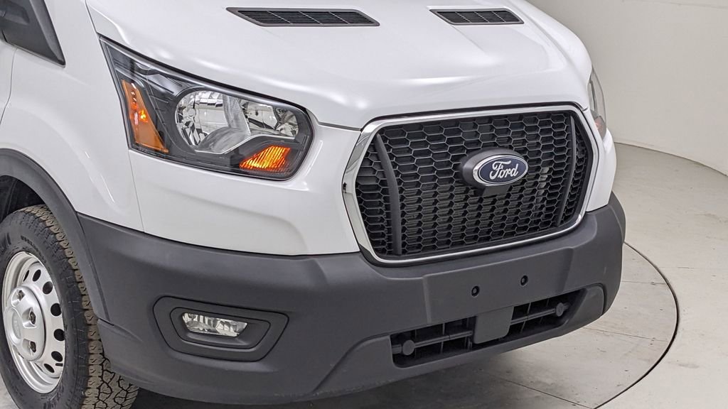 Certified 2023 Ford Transit 250 Low Roof AWD w/ Exterior Upgrade Package image 36