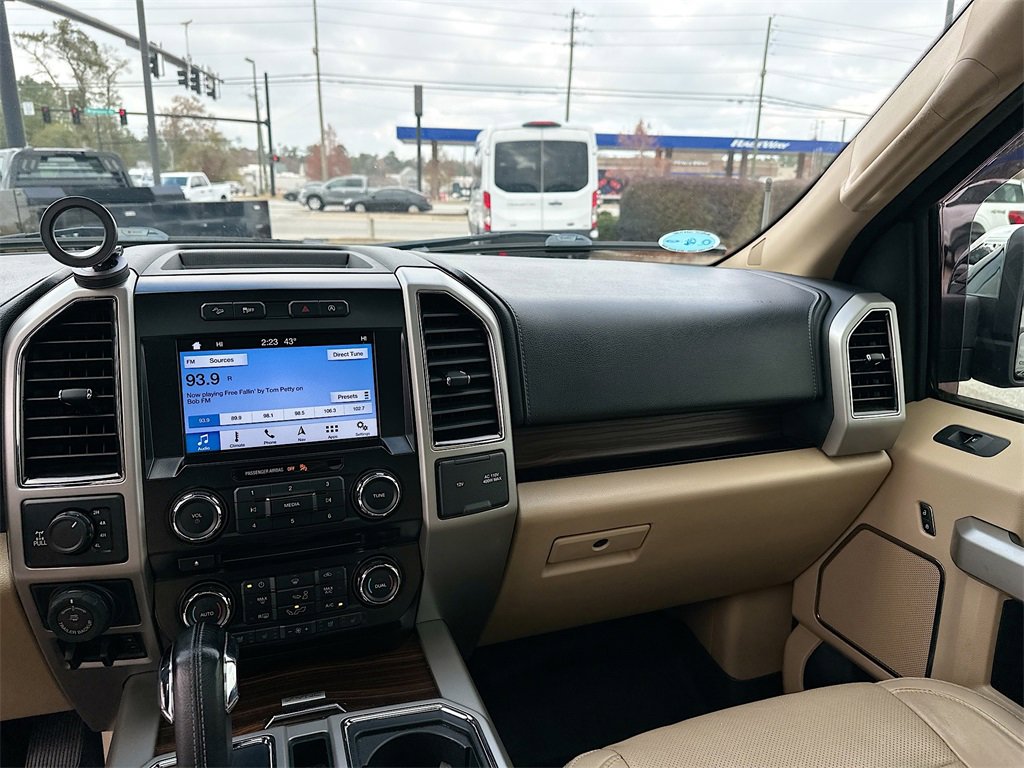 Certified 2017 Ford F150 Lariat image 20