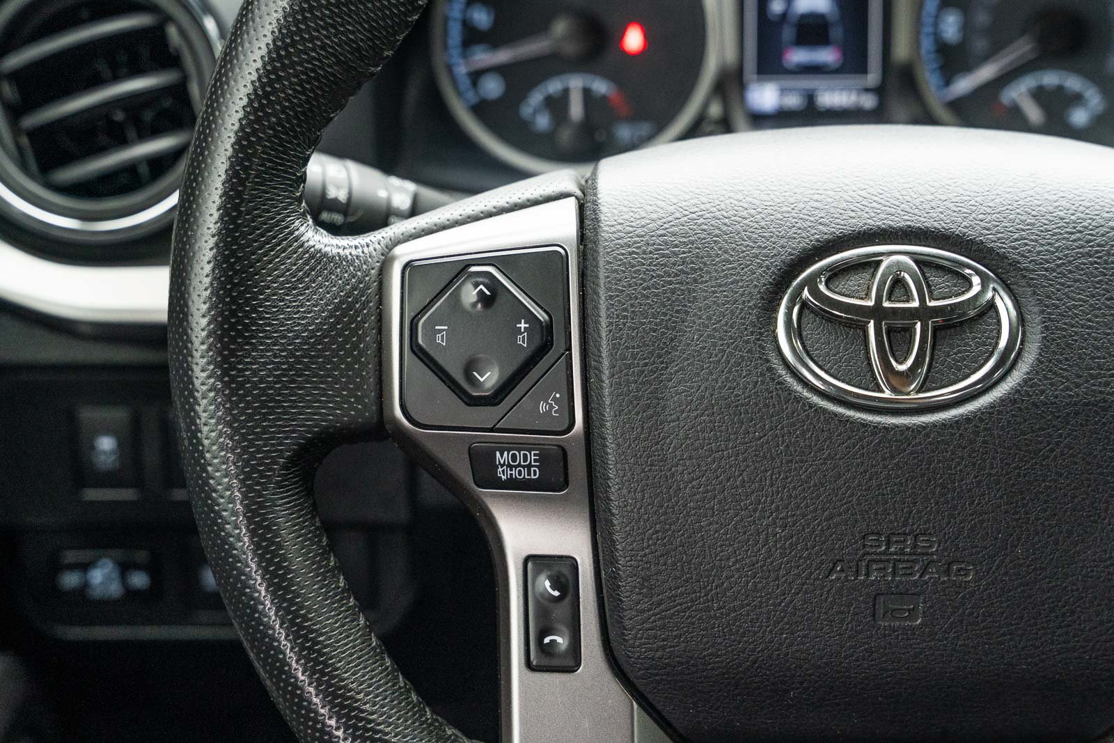 Used 2021 Toyota Tacoma Limited RWD image 24