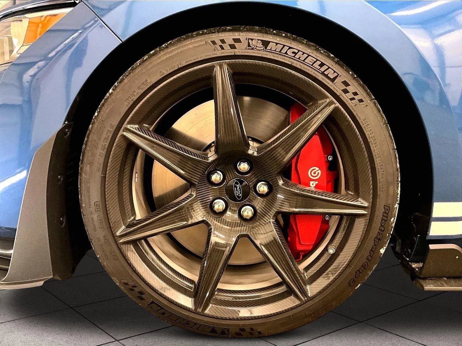 Certified 2020 Ford Mustang Shelby GT500 w/ Carbon Fiber Track Pack RWD image 8