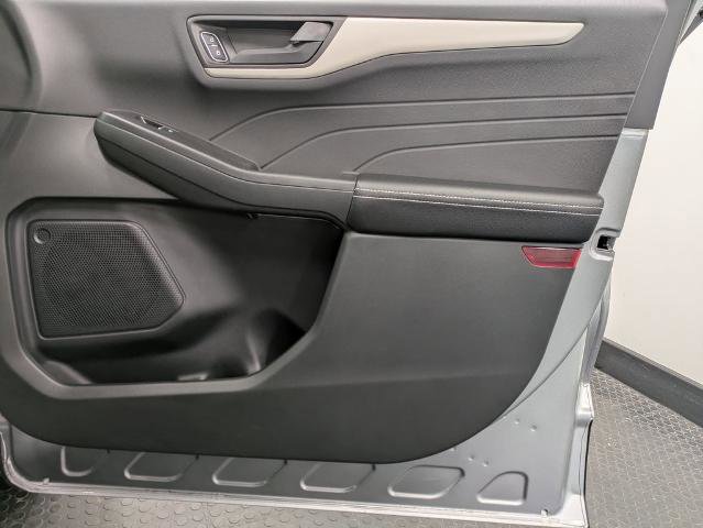 Certified 2022 Ford Escape SE w/ Cold Weather Package image 27