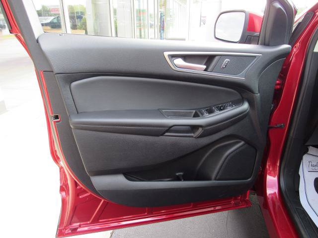 Certified 2024 Ford Edge SEL w/ Convenience Package AWD/4WD image 21