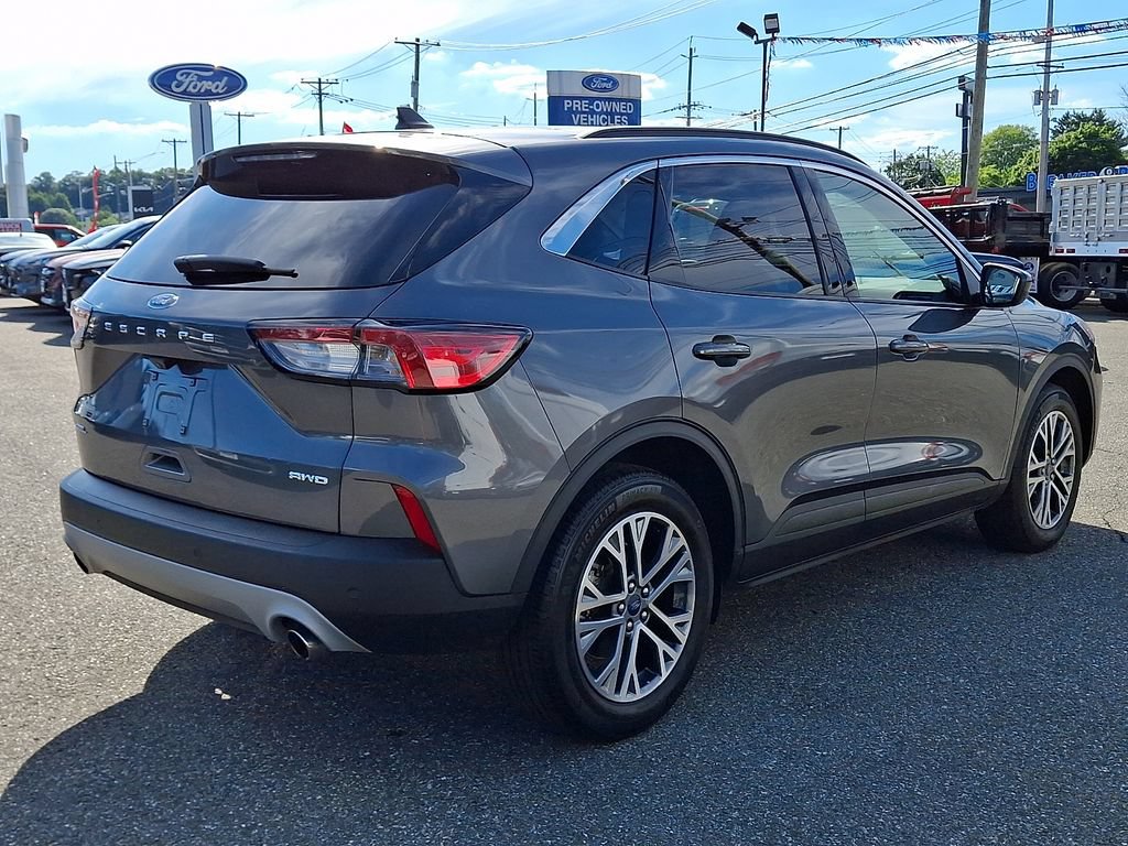 Certified 2022 Ford Escape SEL AWD/4WD image 4