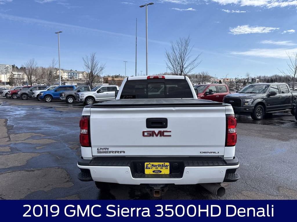 Used 2019 GMC Sierra 3500 Denali w/ Duramax Plus Package image 4
