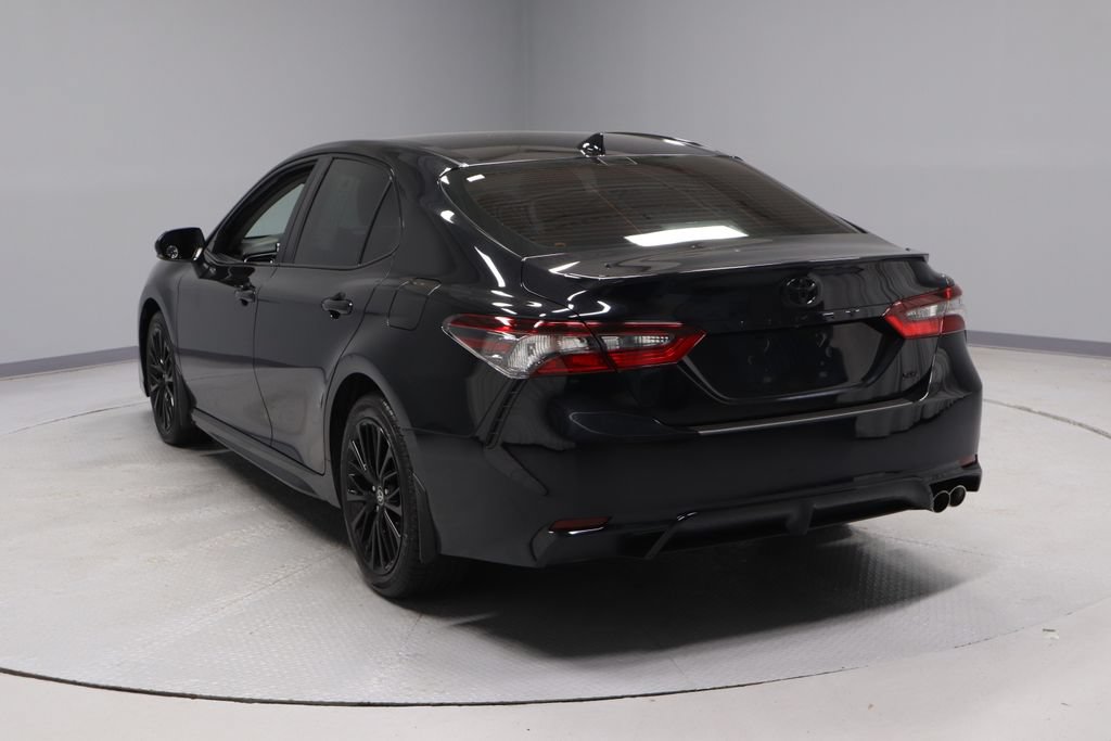 Used 2022 Toyota Camry SE w/ Convenience Package FWD image 8