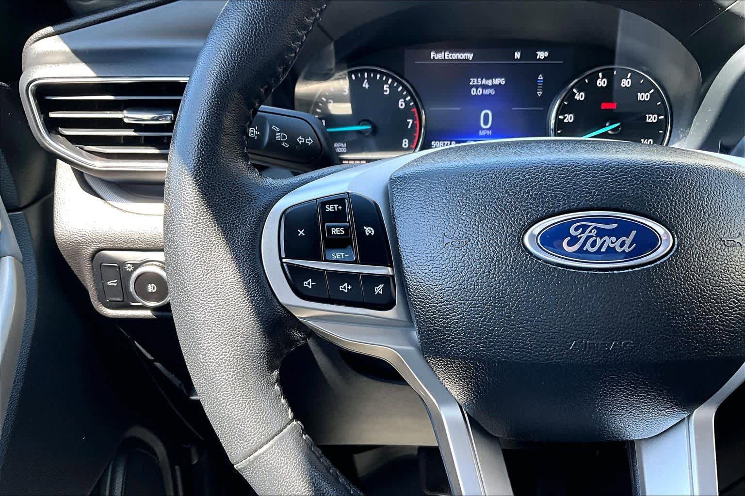 Certified 2023 Ford Explorer XLT w/ Equipment Group 202A AWD/4WD image 24