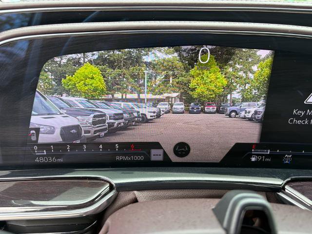 Used 2022 Cadillac Escalade ESV Sport Platinum w/ LPO, ONYX Package AWD/4WD image 15