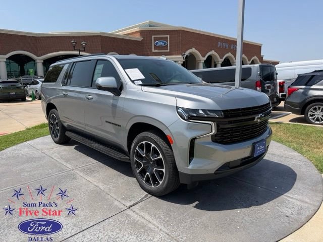 Used 2023 Chevrolet Suburban RST w/ Sport Performance Package AWD/4WD image 1
