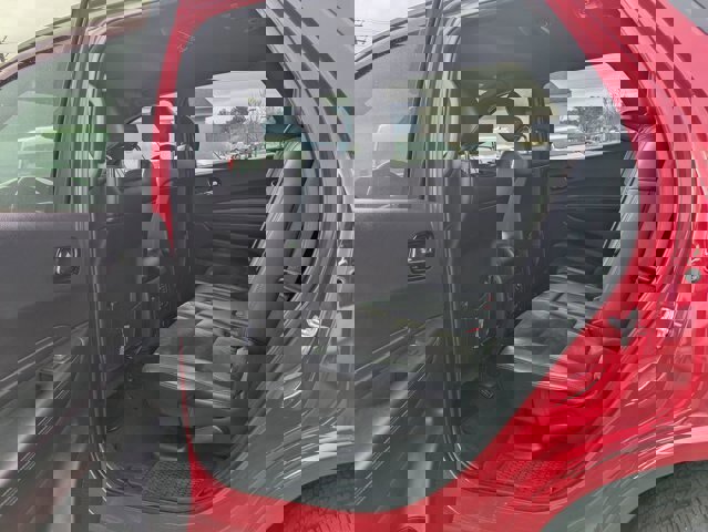 Used 2022 Dodge Durango GT image 28